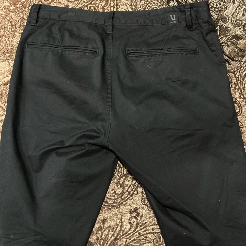 Vuori Chino Pants